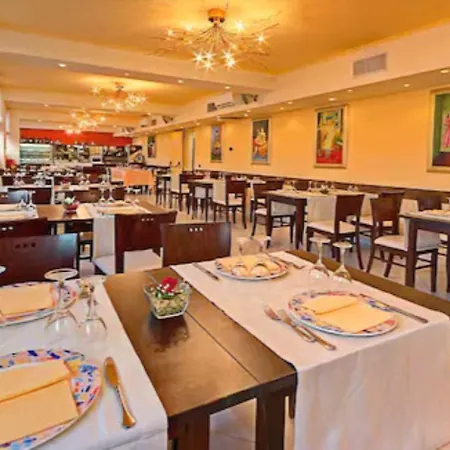 Recina 4* Мачерата