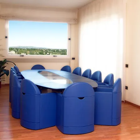 Recina Отель 4*